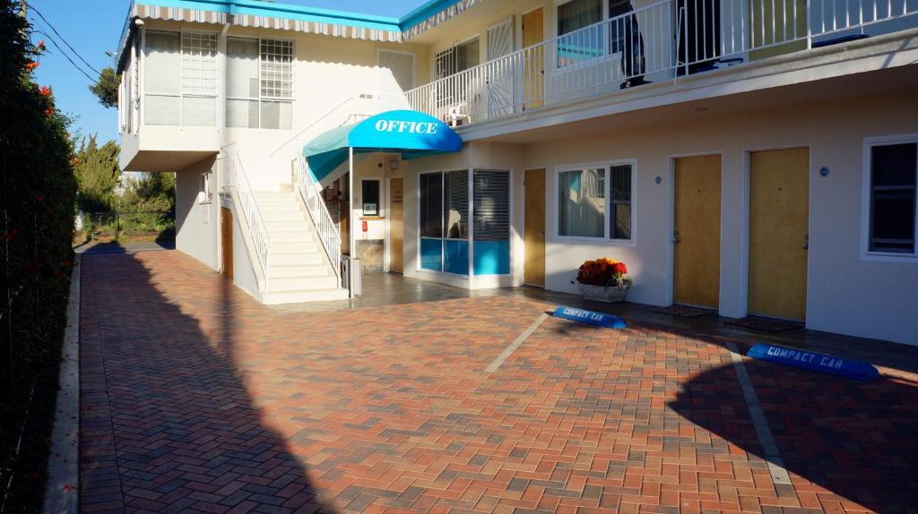 Ocean Lodge Santa Monica Beach Hotel Exterior photo